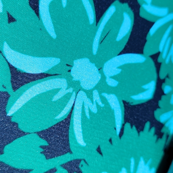 KATE SPADE NWT LARGE GREEN MULTI PACKABLE TOTE WITH WRISTLET! - Picture 11 of 13